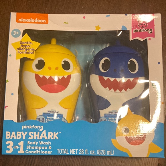 Baby Shark Bath, Skin & Hair New Baby Shark 3in Body Wash Shampoo